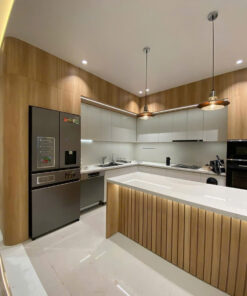 Mẫu phòng bếp hiện đại tích hợp đảo bếp cao cấp