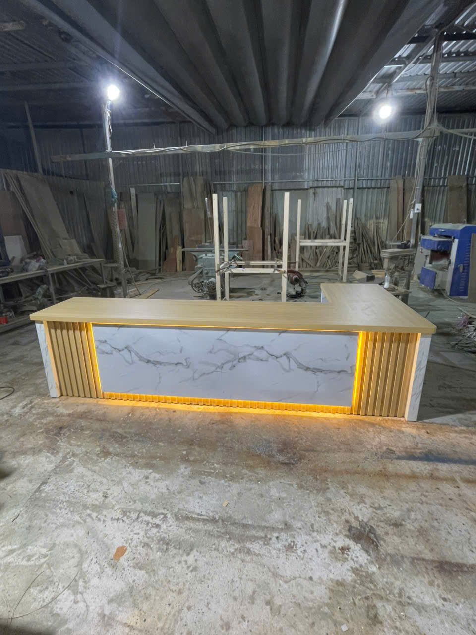 Mẫu Bàn Làm Việc Giám Đốc/Văn Phòng Luxury. Mẫu Bàn Làm Việc Giám Đốc/Văn Phòng Luxury.